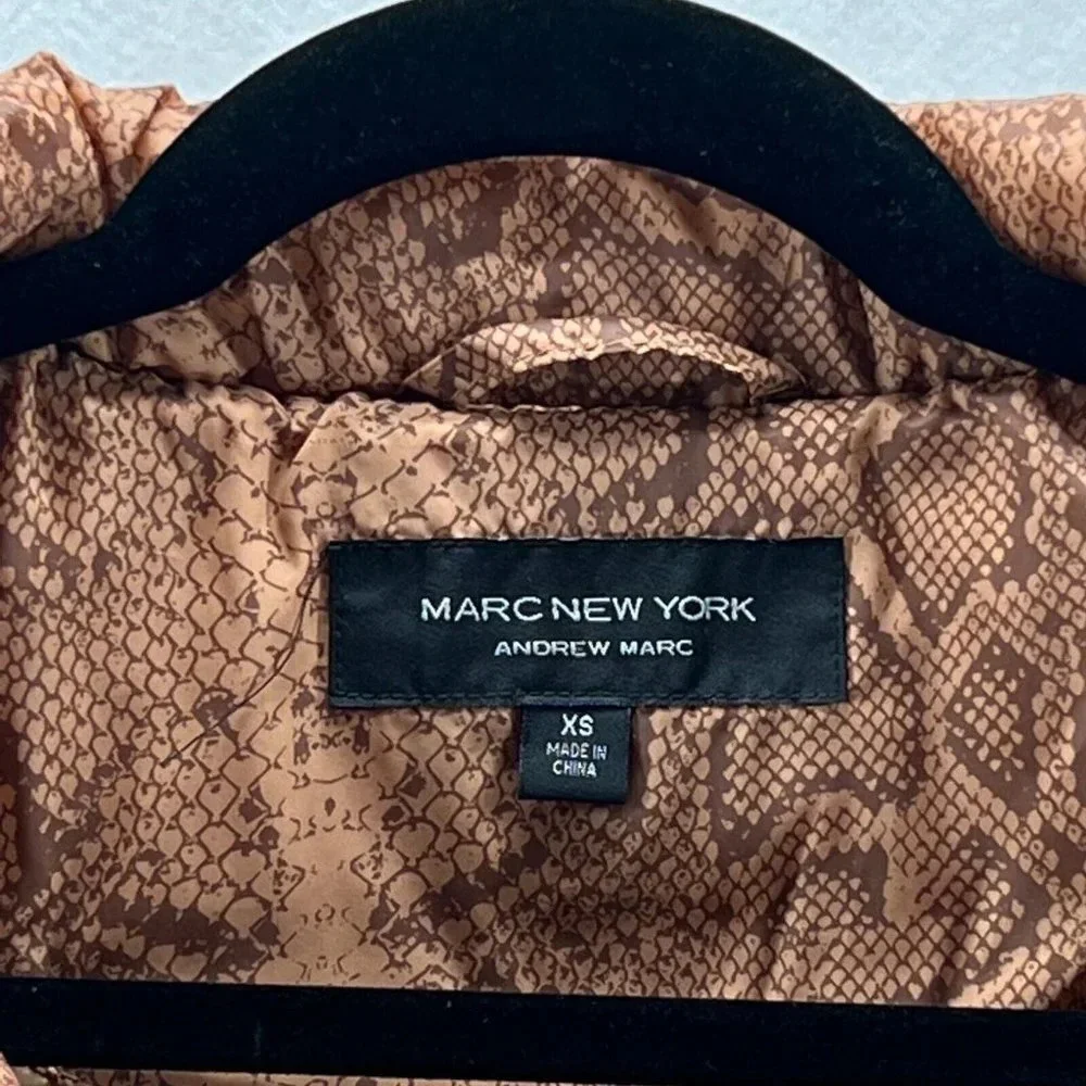 Marc New York Puffer Jacket Women Sz XS Snakeskin Snap Front Insulated Tan Brown - Picture 8 of 11